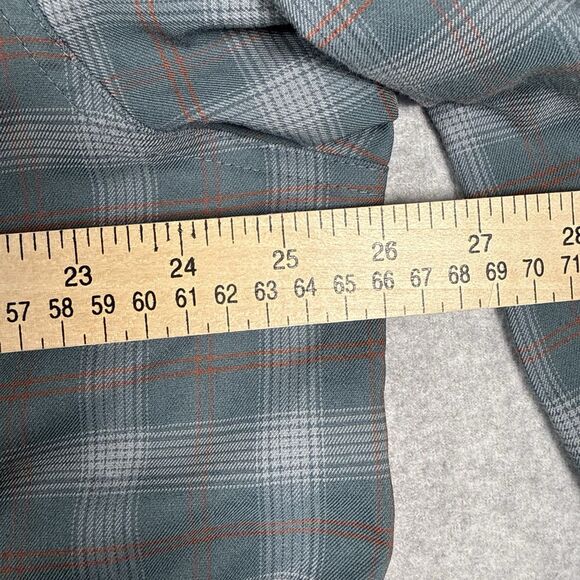 Columbia Flannel Shirt Men’s Blue Plaid Button Up Zip Pocket Casual Size XL - Picture 8 of 10